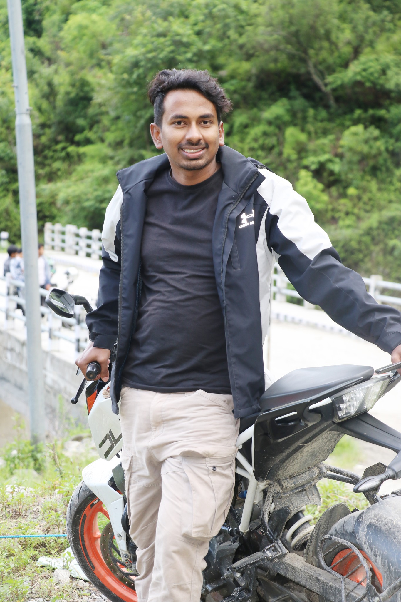 Surendra Singh - Photo 8